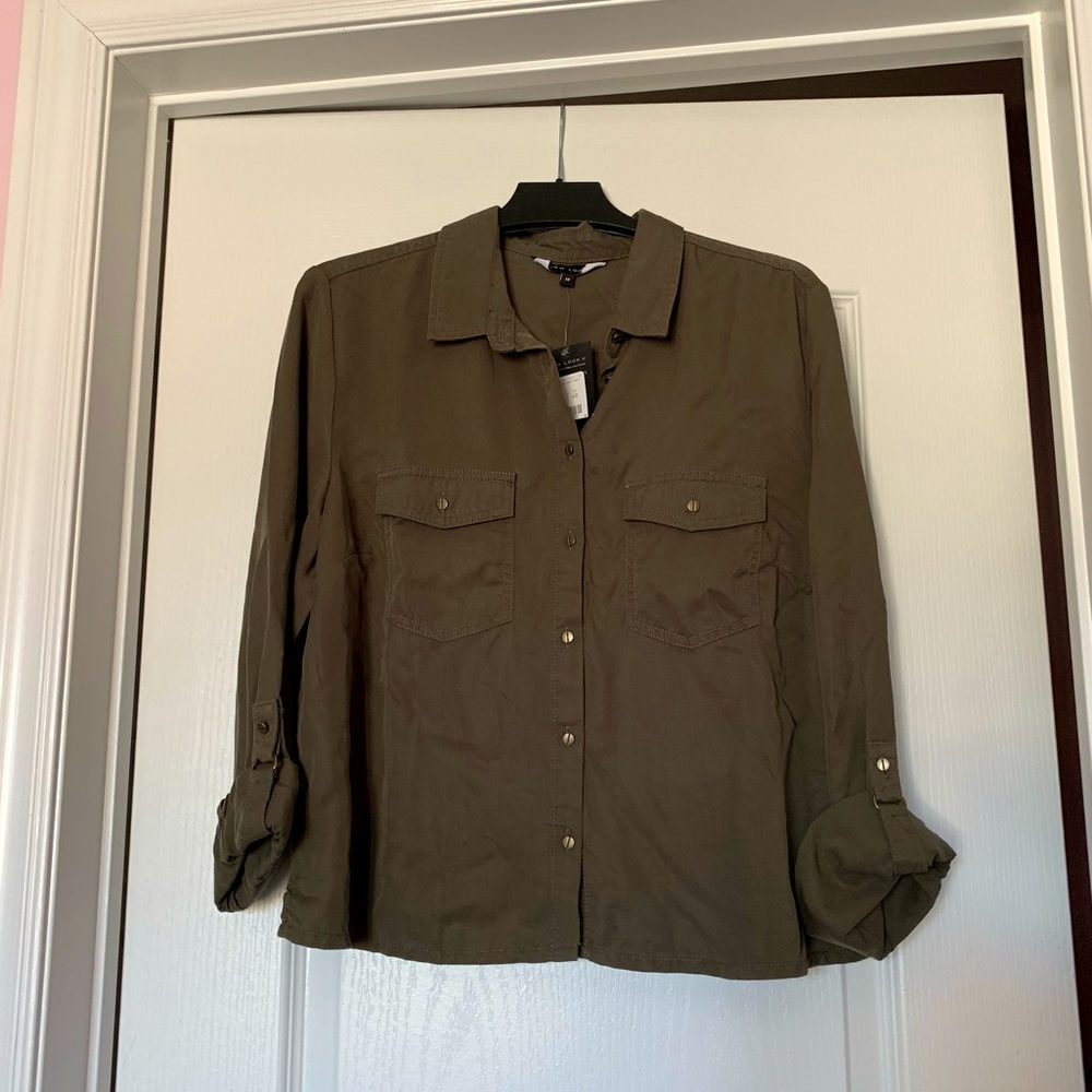 army green top